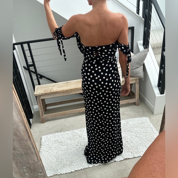 Olivaceous Black & White Polka Dot Off-Shoulder Maxi Dress | M - Picture 6 of 13